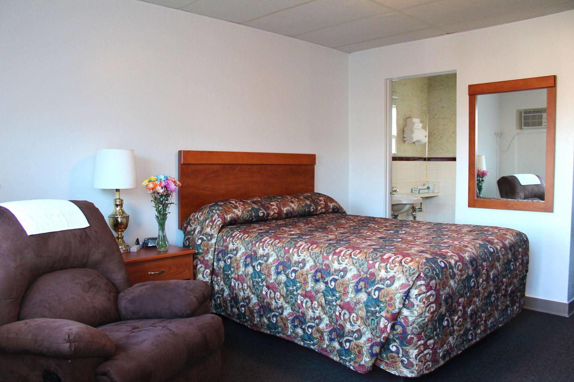 Budget Host Crestview Inn Sault Ste. Marie Eksteriør billede