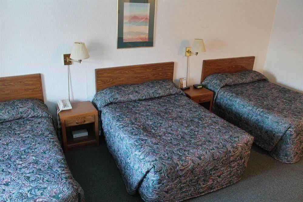 Budget Host Crestview Inn Sault Ste. Marie Eksteriør billede