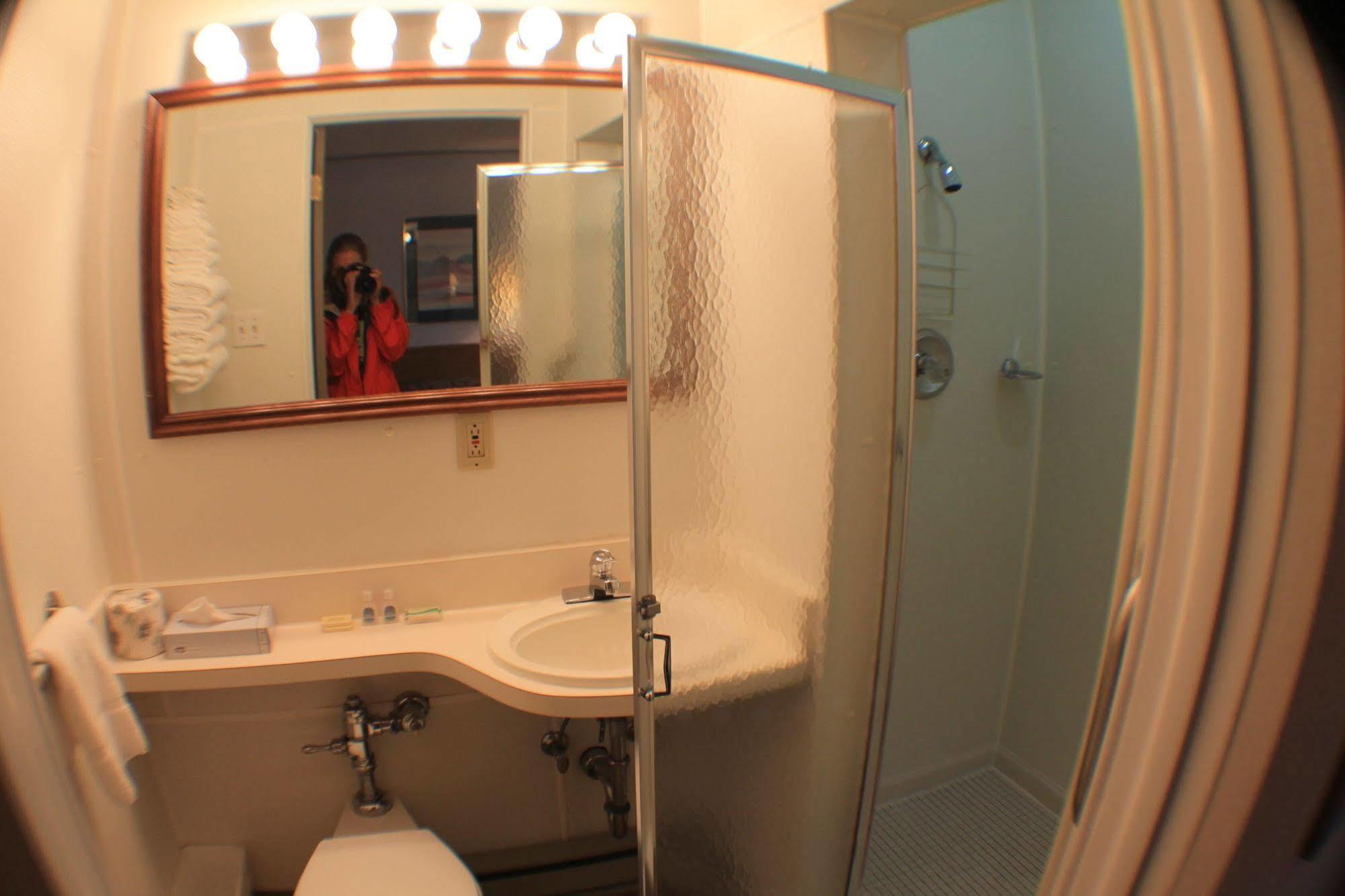 Budget Host Crestview Inn Sault Ste. Marie Eksteriør billede